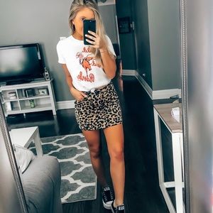 Revolve super down leopard skirt. Size small